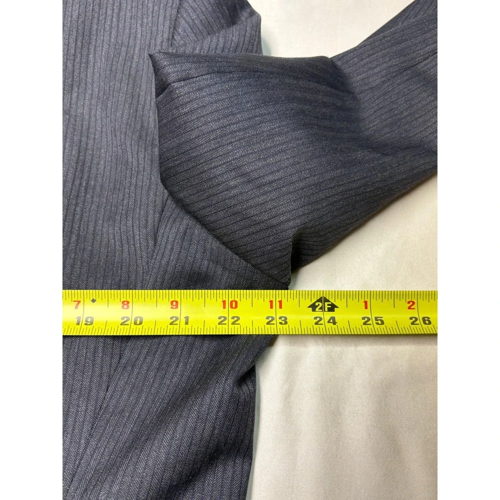 Hugo Boss The Grand Central Mens 44L Pinstripe  Grey 2 Button Suit‎ W38xL35